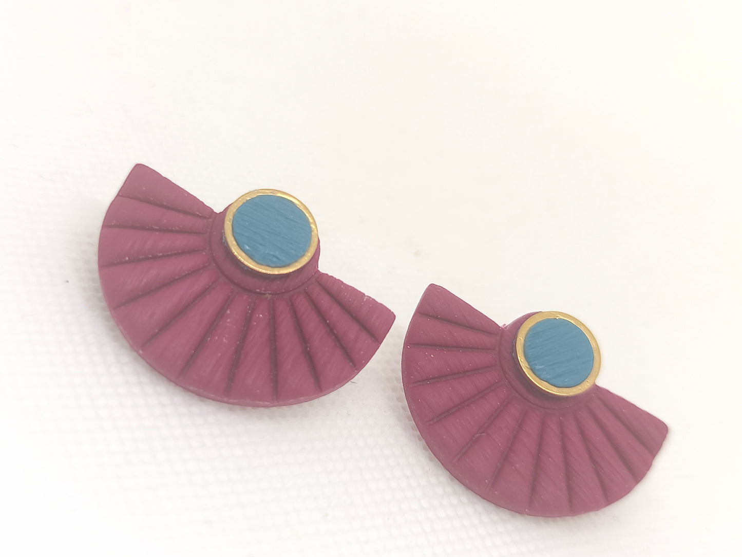Plisse earrings