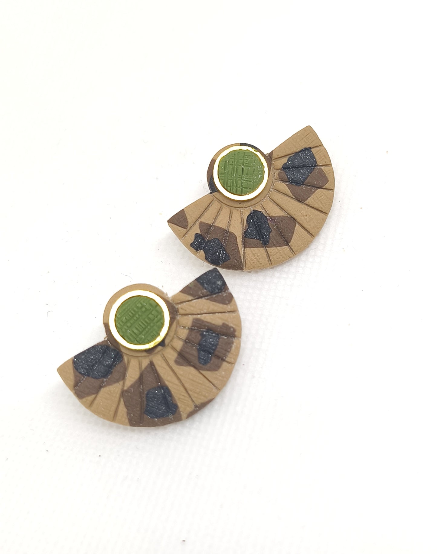 Plisse earrings