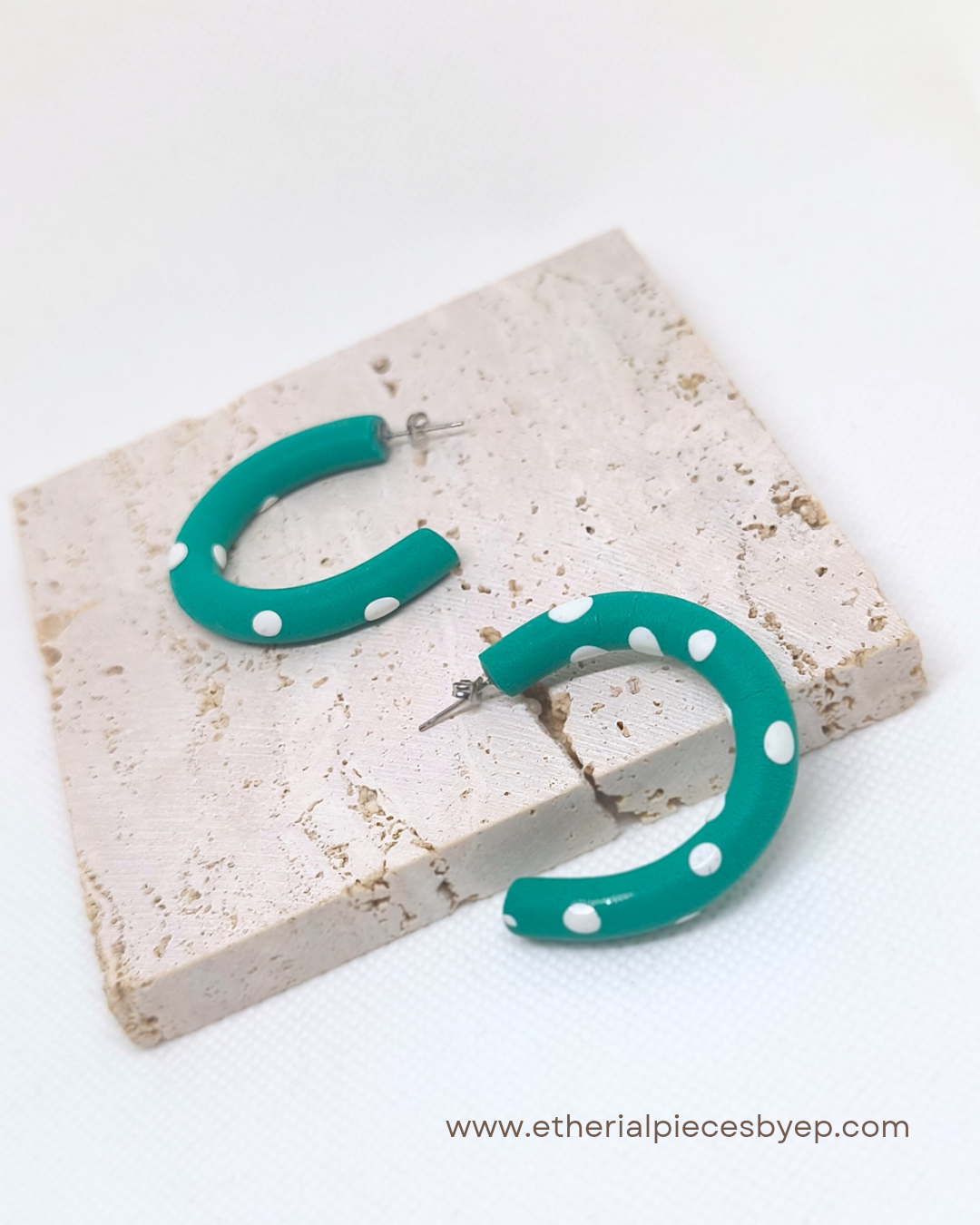 Mono Dots hoops
