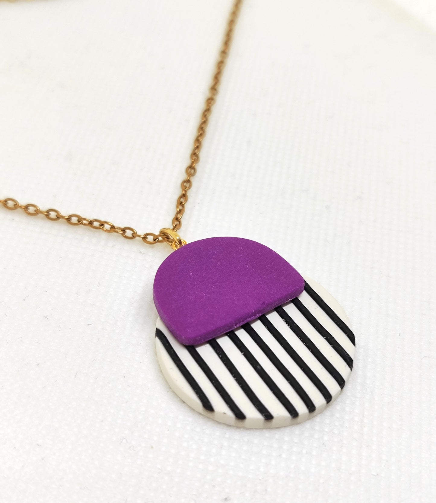 Luna Stripes necklace