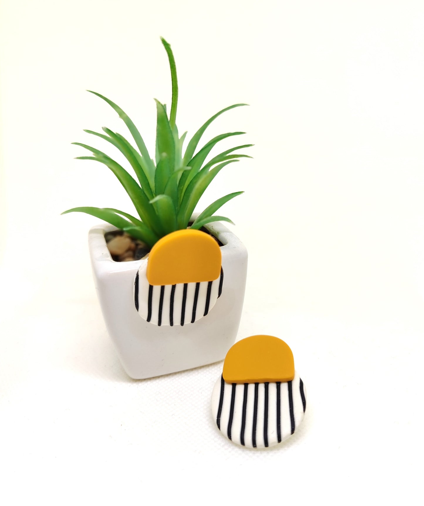 "Luna stripes"